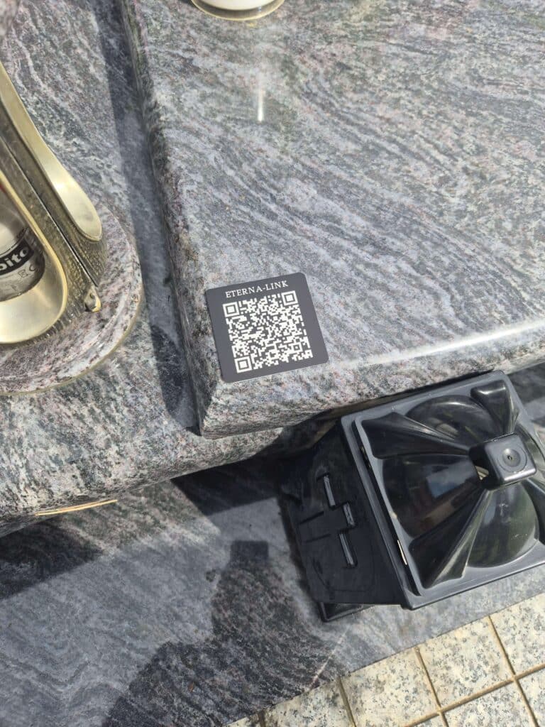 Tabliczka QR Eterna-Link